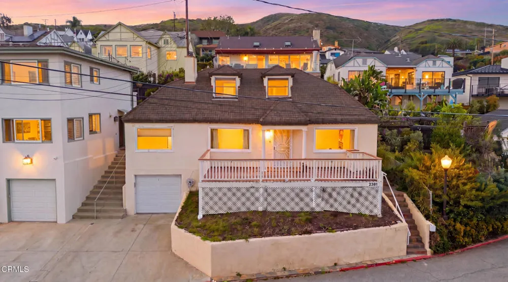 2381 Hyland Ave. Avenue Ventura, CA 93001