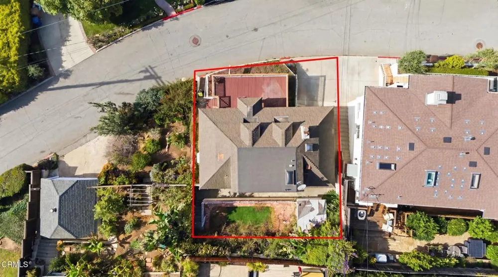 2381 Hyland Ave. Avenue Ventura, CA 93001