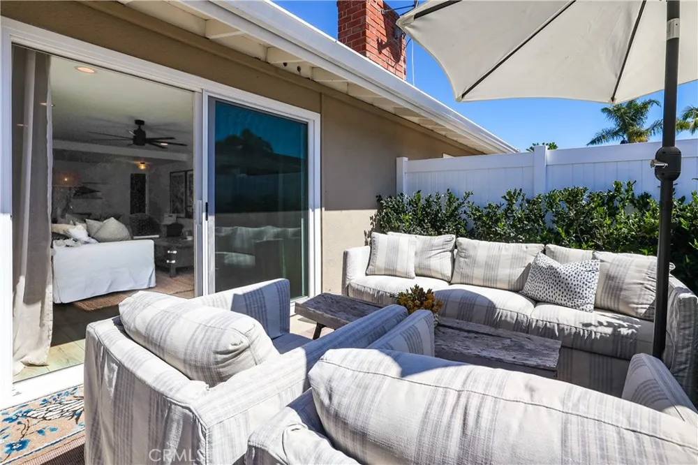 1741 Tustin Avenue #14D Costa Mesa, CA 92627