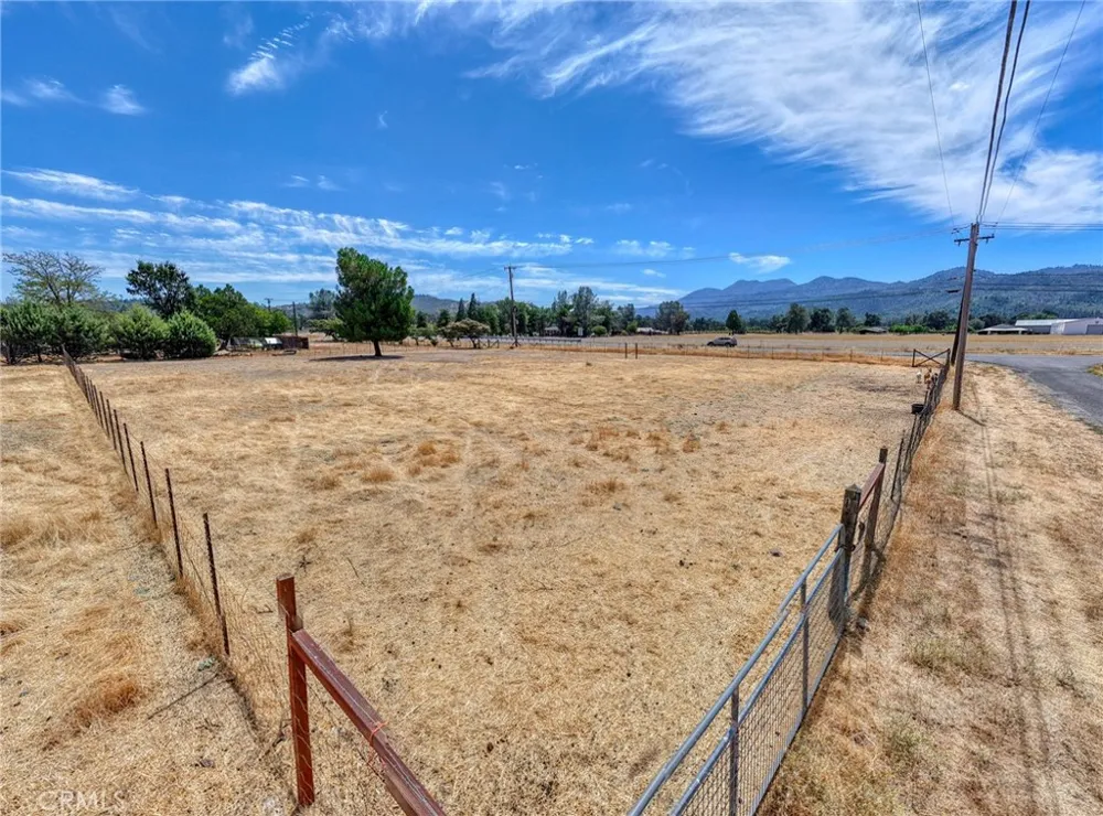 20950 San Diego Middletown, CA 95461