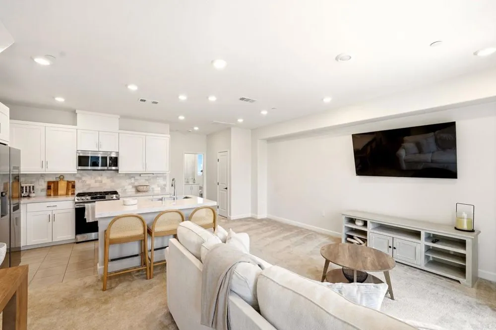 2166 Reed Drive San Diego, CA 92154