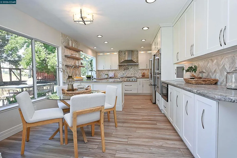 312 Sunset Dr Danville, CA 94506