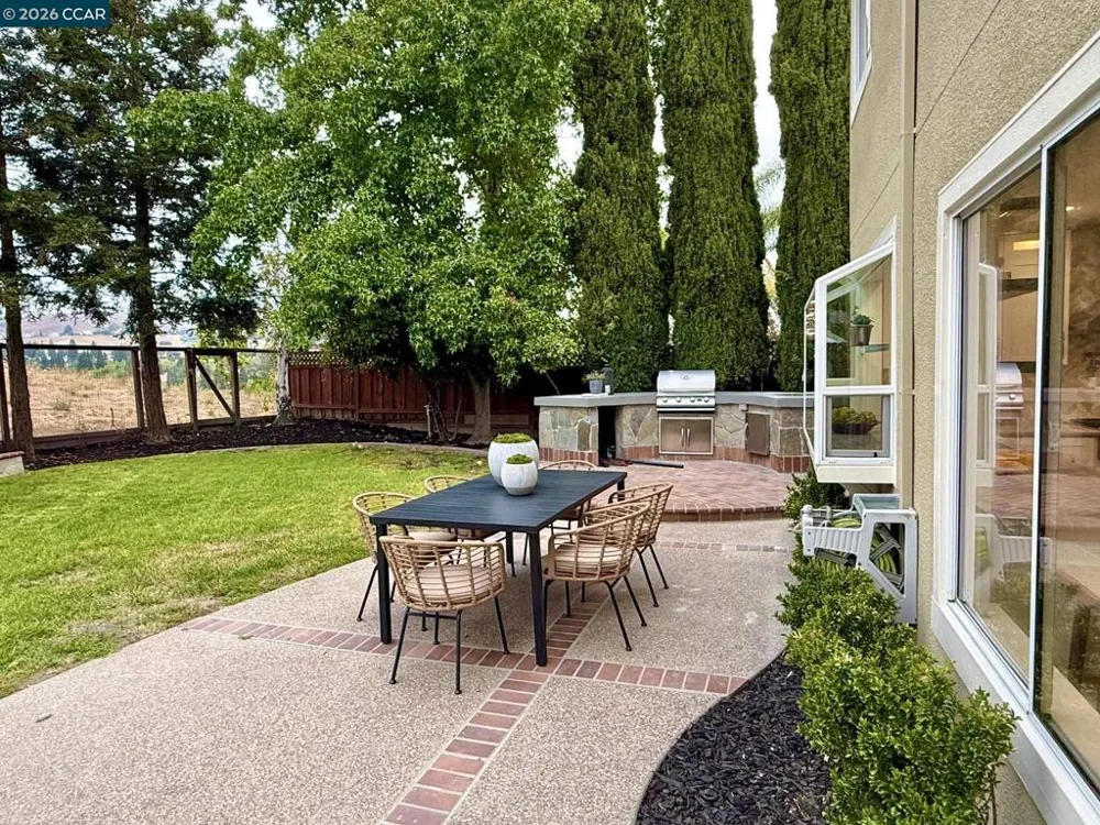 312 Sunset Dr Danville, CA 94506