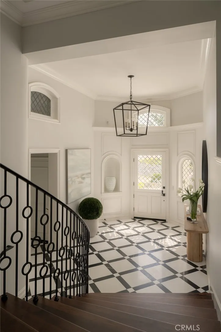 2 Royal Saint George Road Newport Beach, CA 92660
