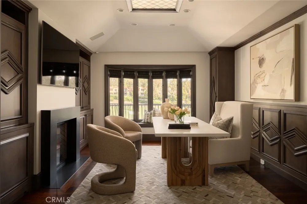 2 Royal Saint George Road Newport Beach, CA 92660