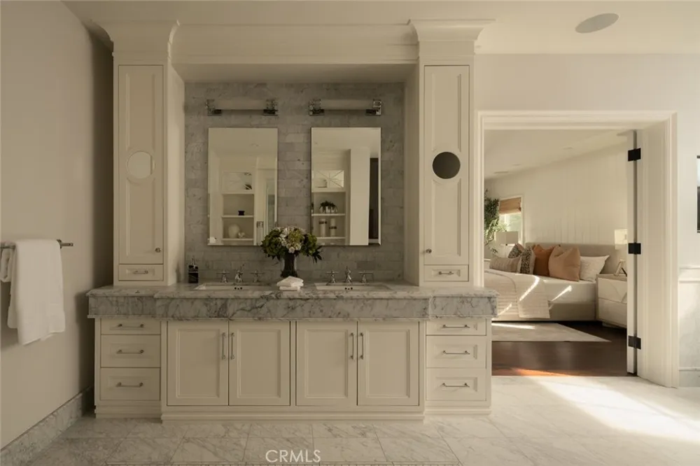 2 Royal Saint George Road Newport Beach, CA 92660