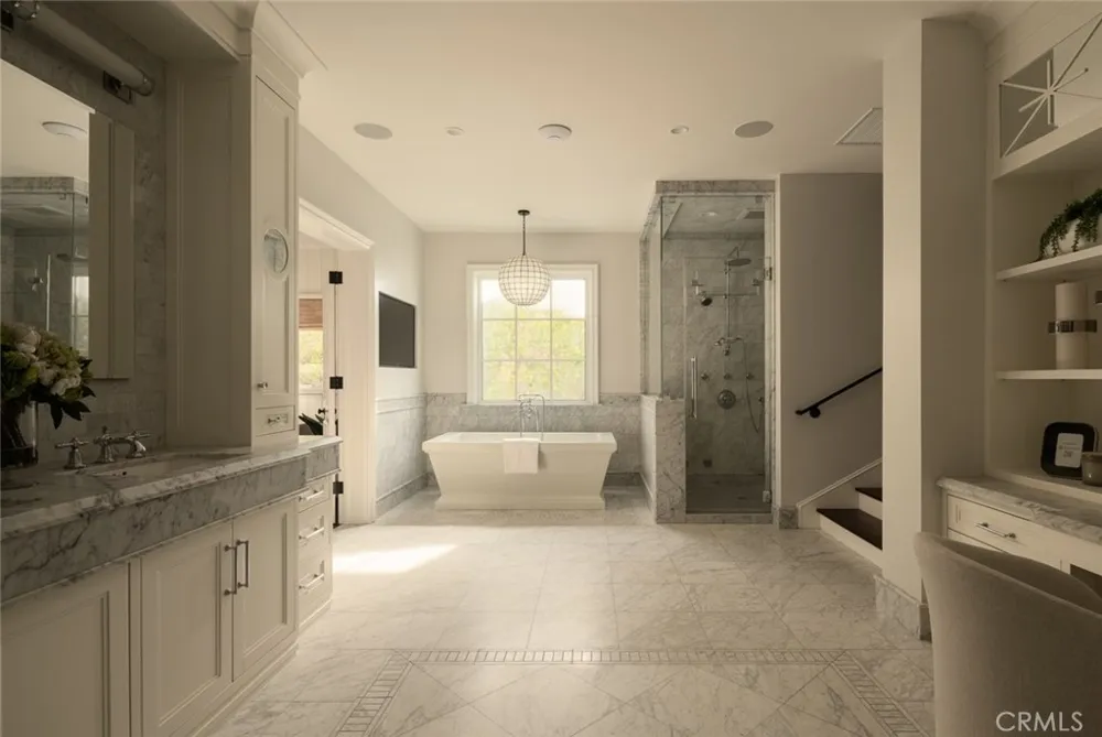 2 Royal Saint George Road Newport Beach, CA 92660