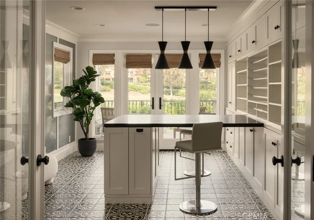 2 Royal Saint George Road Newport Beach, CA 92660