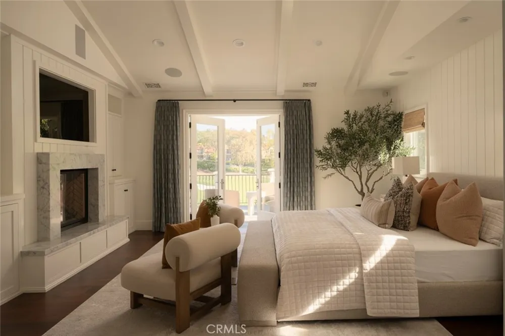 2 Royal Saint George Road Newport Beach, CA 92660