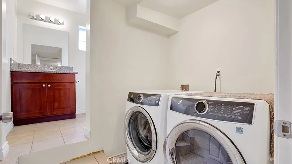 944 W Sepulveda Street San Pedro, CA 90731