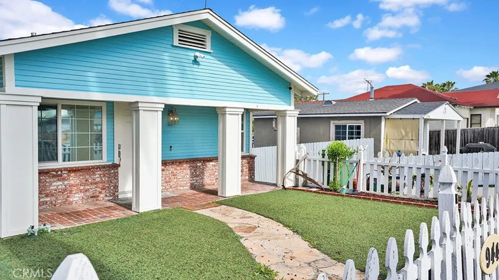 944 W Sepulveda Street San Pedro, CA 90731