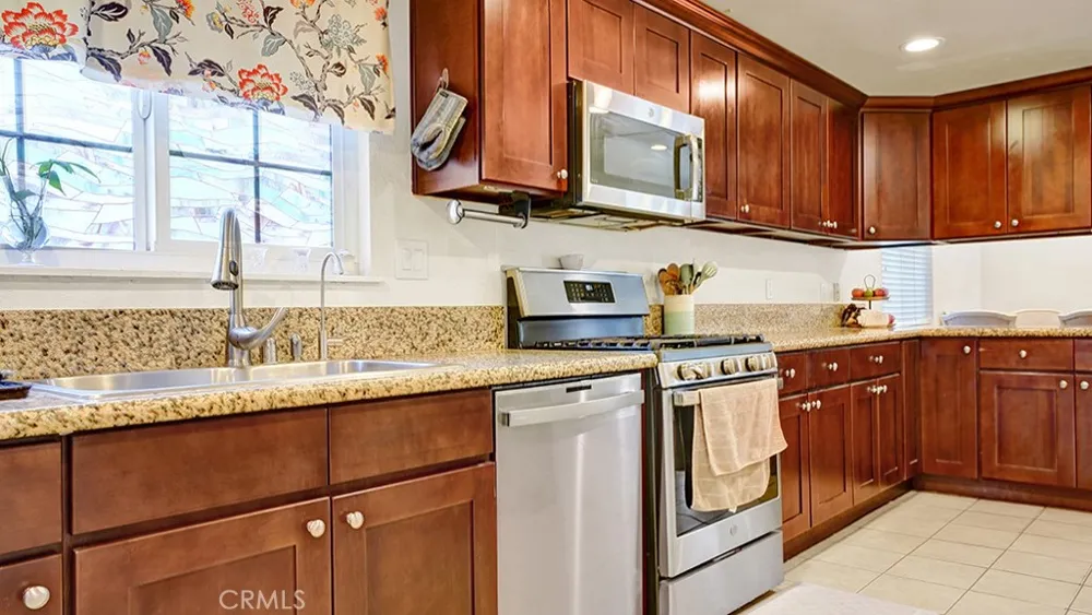 944 W Sepulveda Street San Pedro, CA 90731