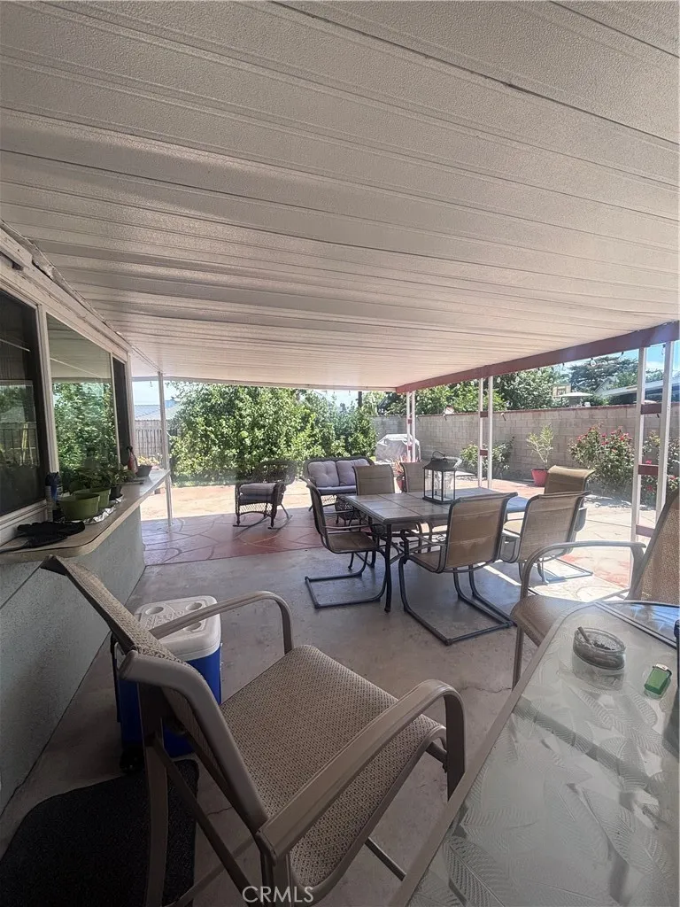 19559 Oakland Rialto, CA 92377