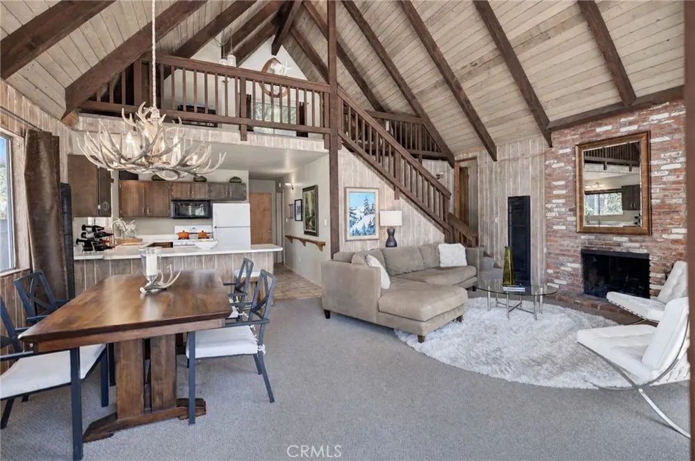 1604 Woodland Drive Pine Mountain Club, CA 93222