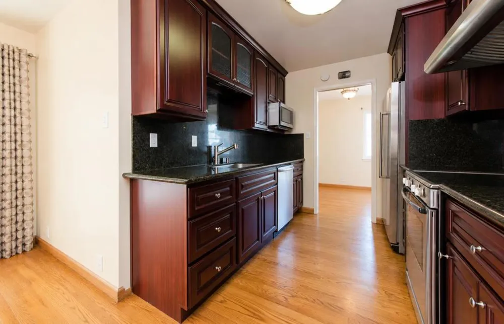 1861 Earl Avenue San Bruno, CA 94066