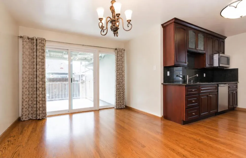 1861 Earl Avenue San Bruno, CA 94066