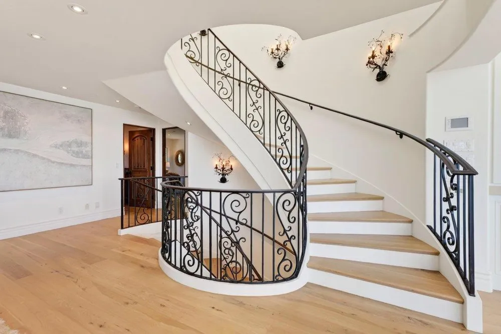 725 Las Olas Drive Aptos, CA 95003
