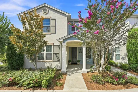 4318 Pacifica Way #2