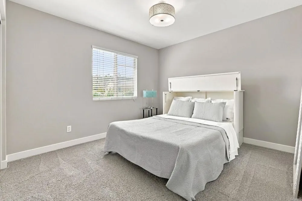 4318 Pacifica Way #2 Oceanside, CA 92056