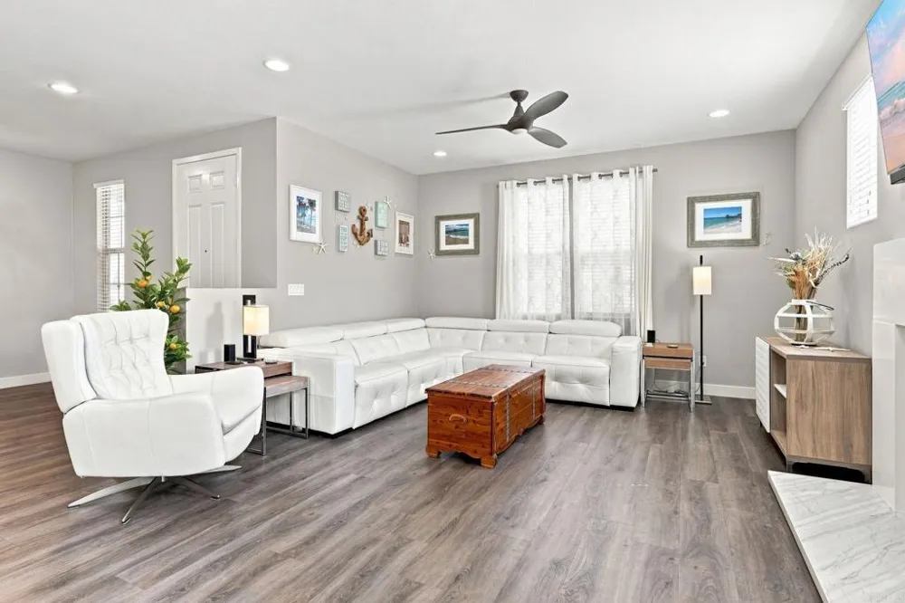 4318 Pacifica Way #2 Oceanside, CA 92056