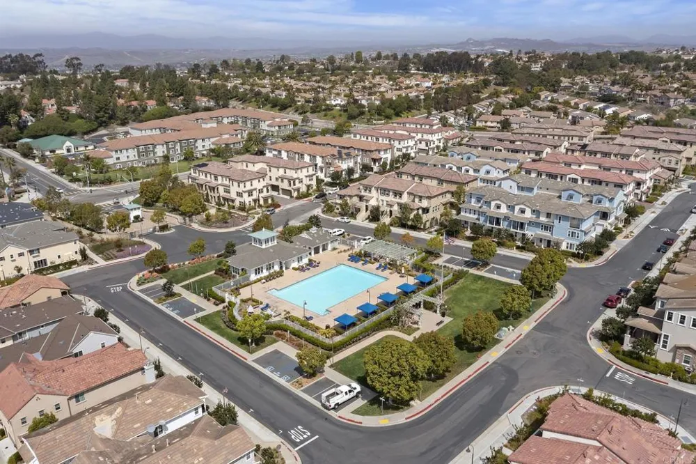 4318 Pacifica Way #2 Oceanside, CA 92056