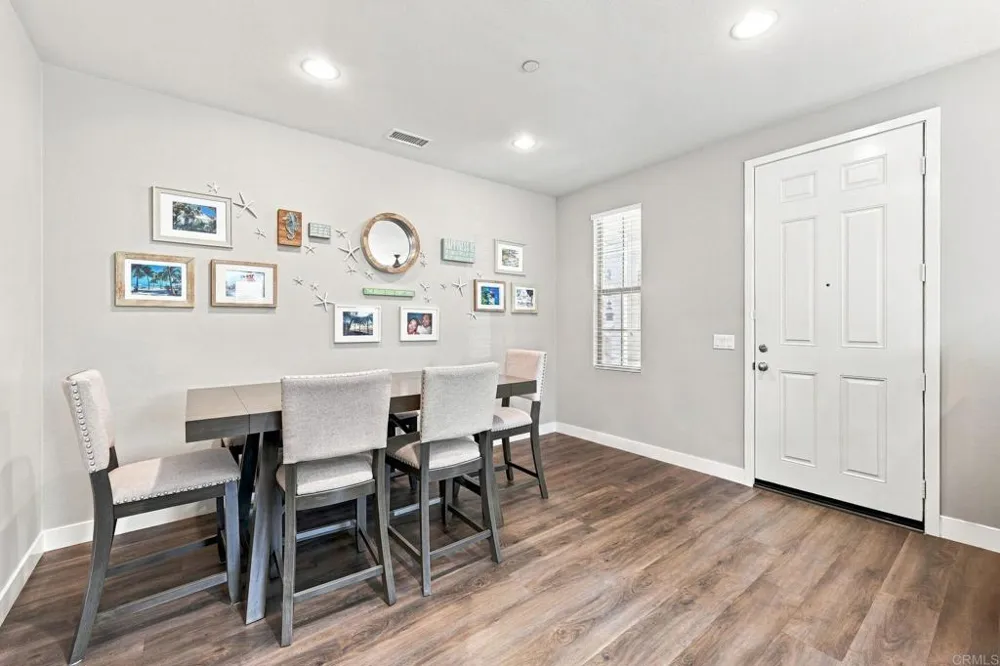 4318 Pacifica Way #2 Oceanside, CA 92056