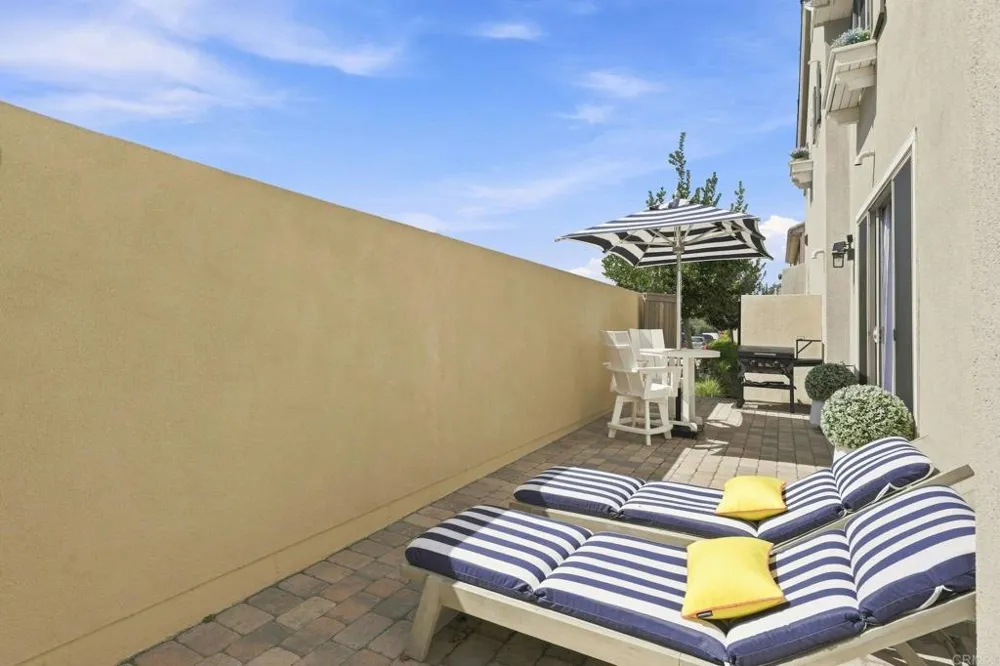4318 Pacifica Way #2 Oceanside, CA 92056