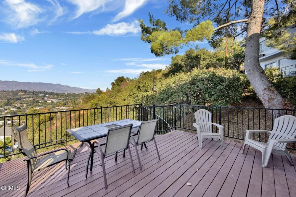 1537 Silverwood Drive Los Angeles, CA 90041