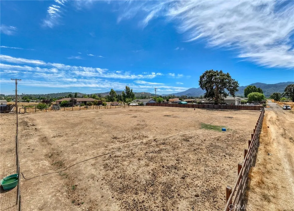 20802 Santa Clara Middletown, CA 95461