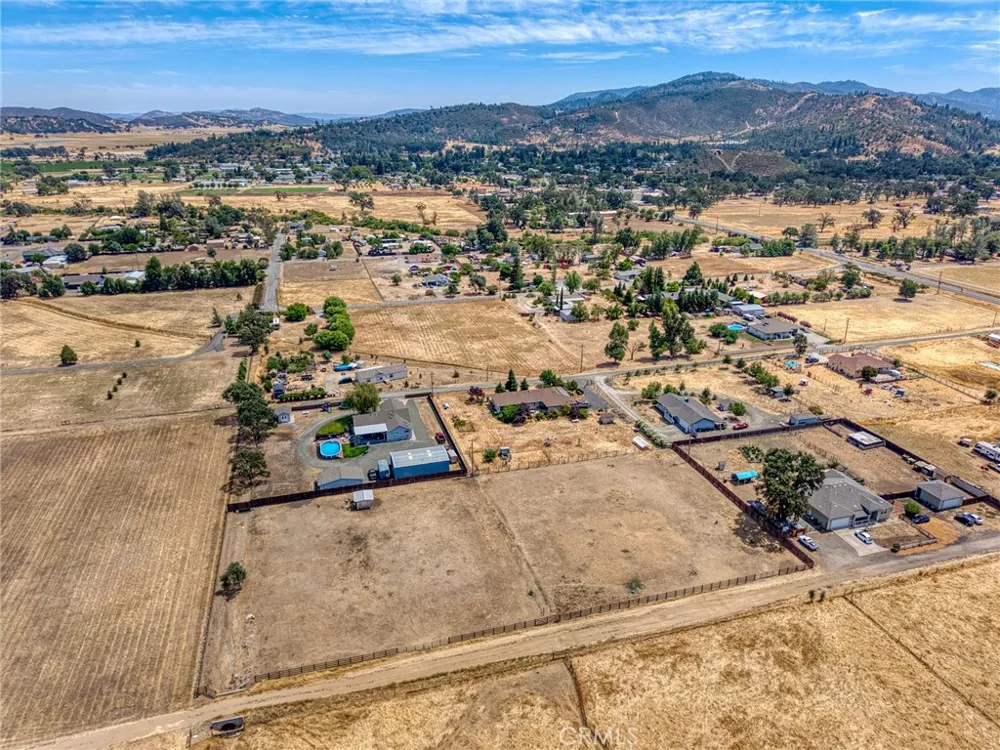 20802 Santa Clara Middletown, CA 95461