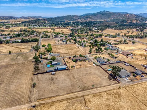 20802 Santa Clara