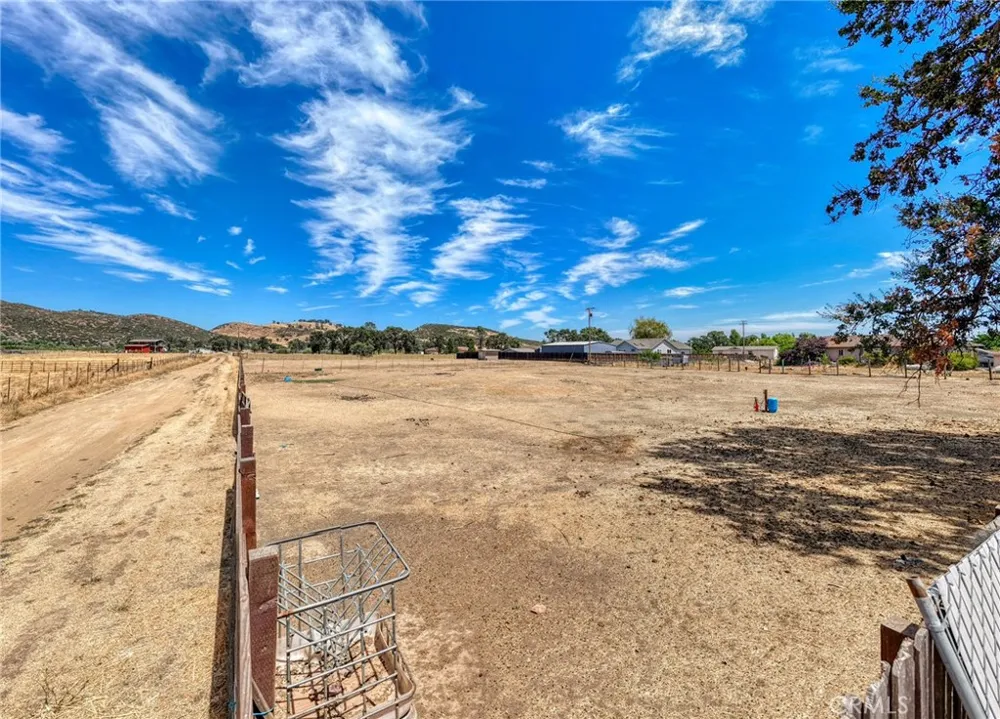 20802 Santa Clara Middletown, CA 95461