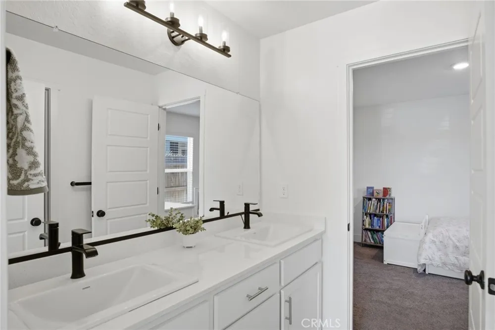 2010 Palazzo Court Los Banos, CA 93635
