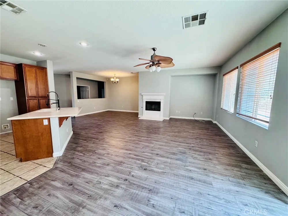 16832 Fox Trot Lane Moreno Valley, CA 92555