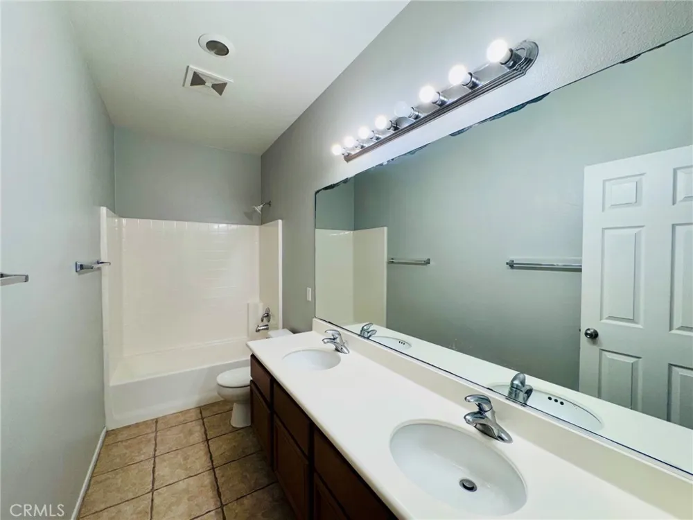 16832 Fox Trot Lane Moreno Valley, CA 92555