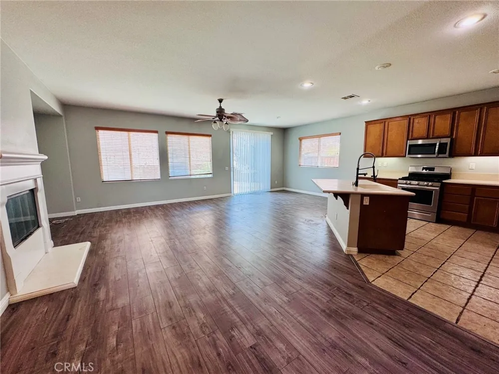 16832 Fox Trot Lane Moreno Valley, CA 92555