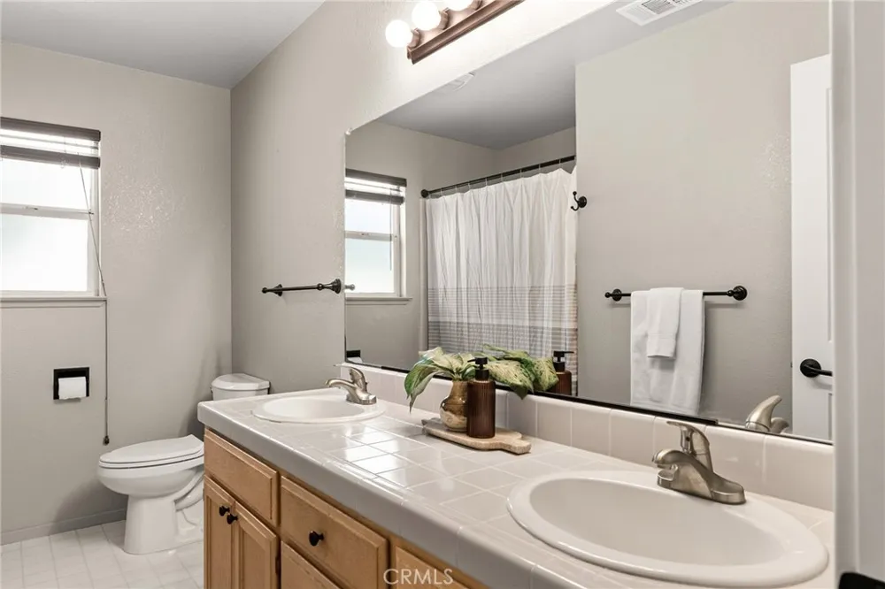 194 Picholine Way Chico, CA 95928