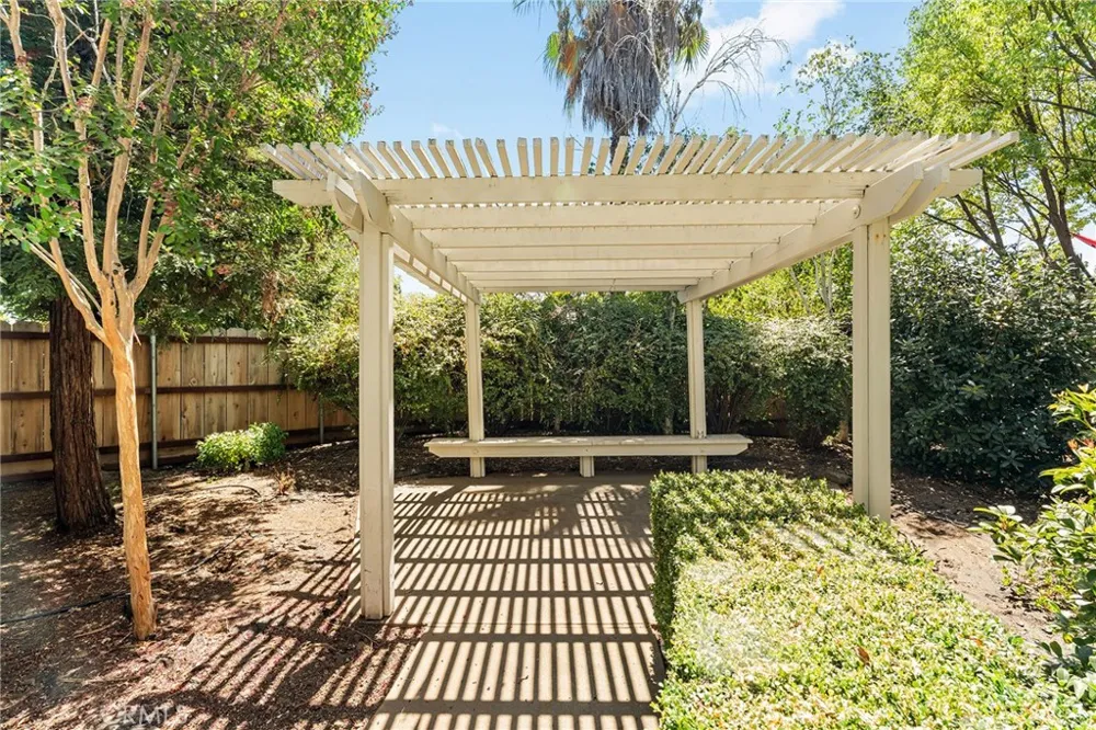 194 Picholine Way Chico, CA 95928