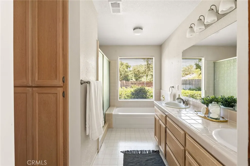 194 Picholine Way Chico, CA 95928