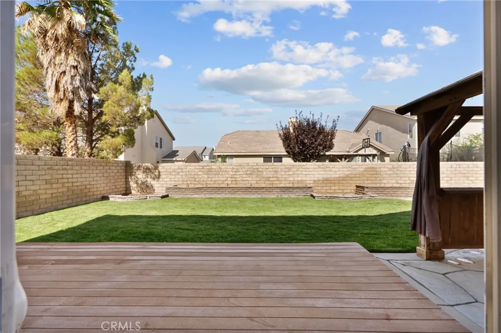 44843 Mariposa Lancaster, CA 93536