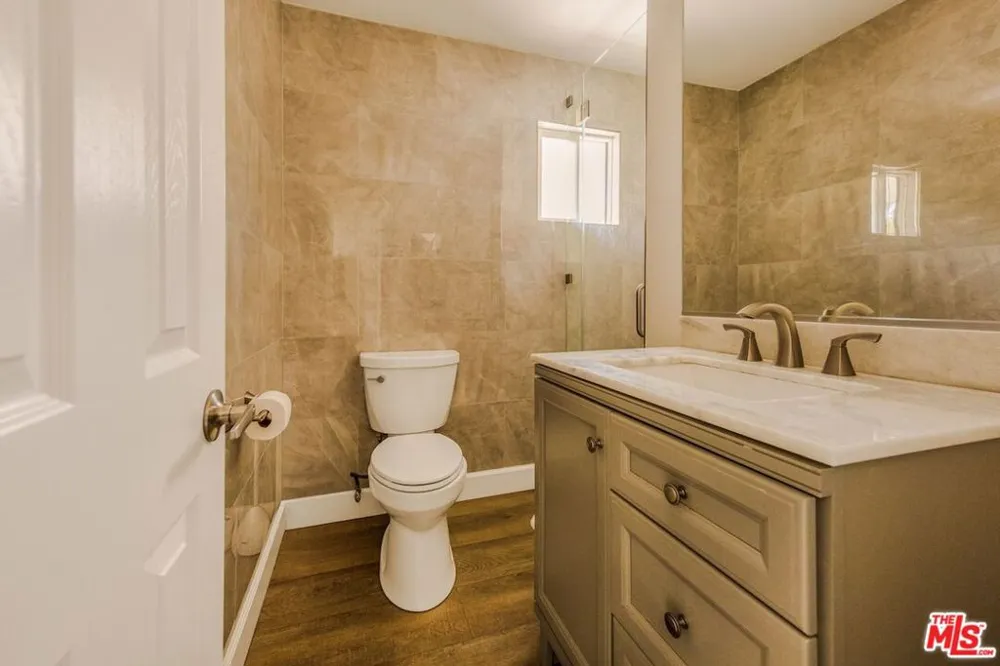 5703 Parkmor Road Calabasas, CA 91302