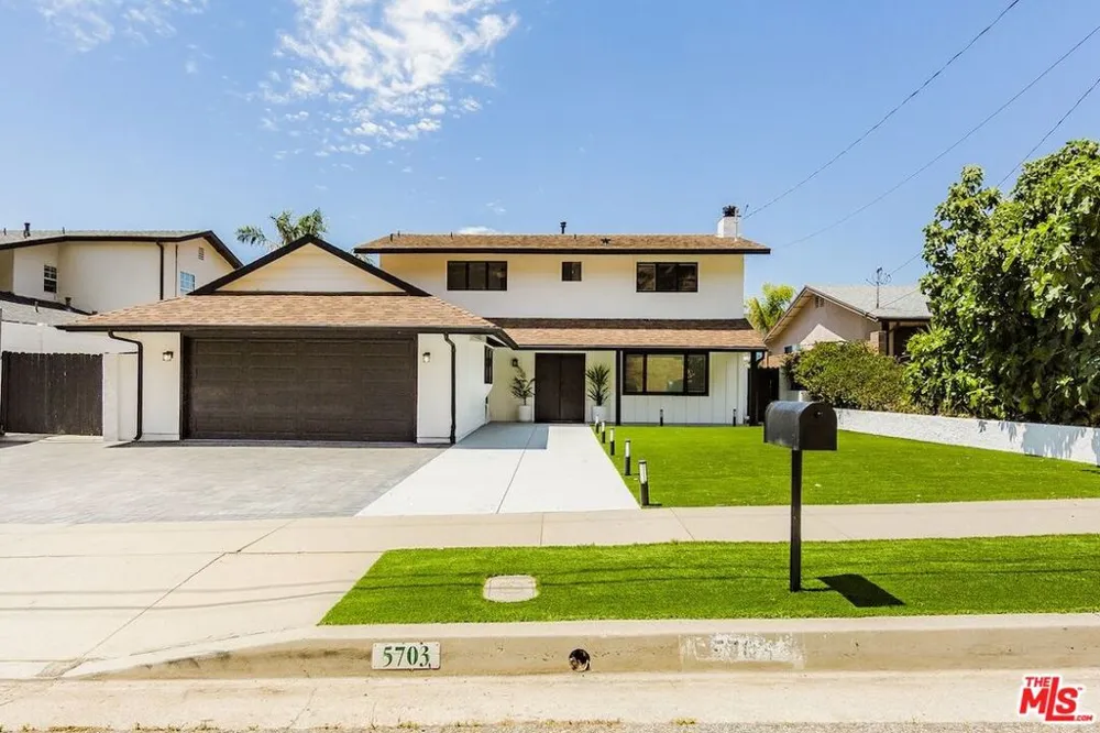 5703 Parkmor Road Calabasas, CA 91302