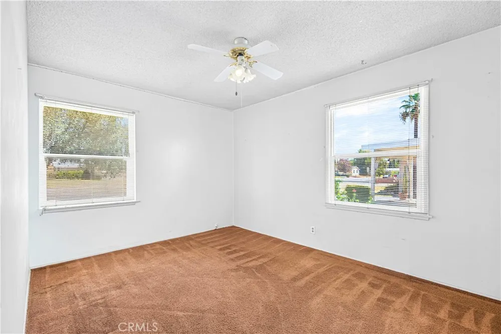23032 Cohasset Street West Hills, CA 91307