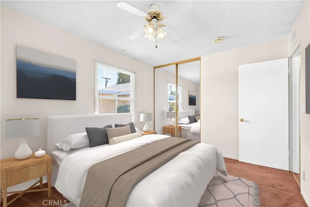 23032 Cohasset Street West Hills, CA 91307