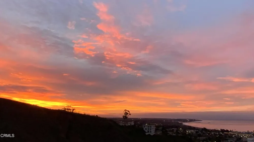 929 Vallecito Drive Ventura, CA 93001