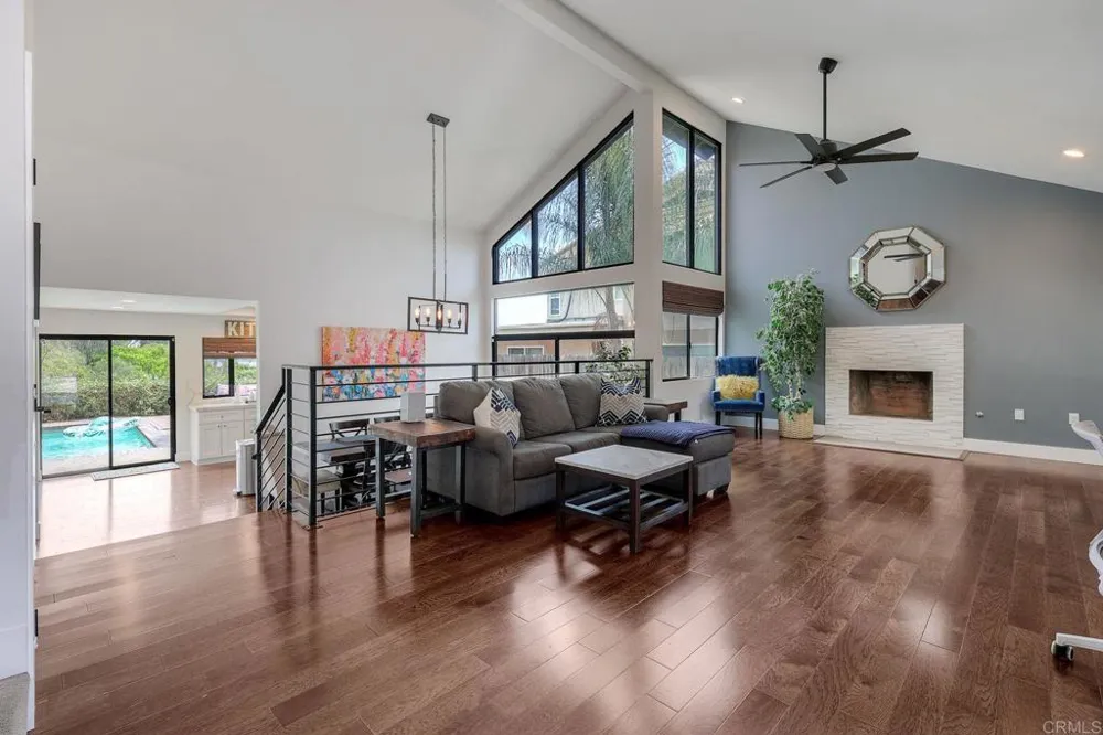 5967 Bernadette Lane East San Diego, CA 92120