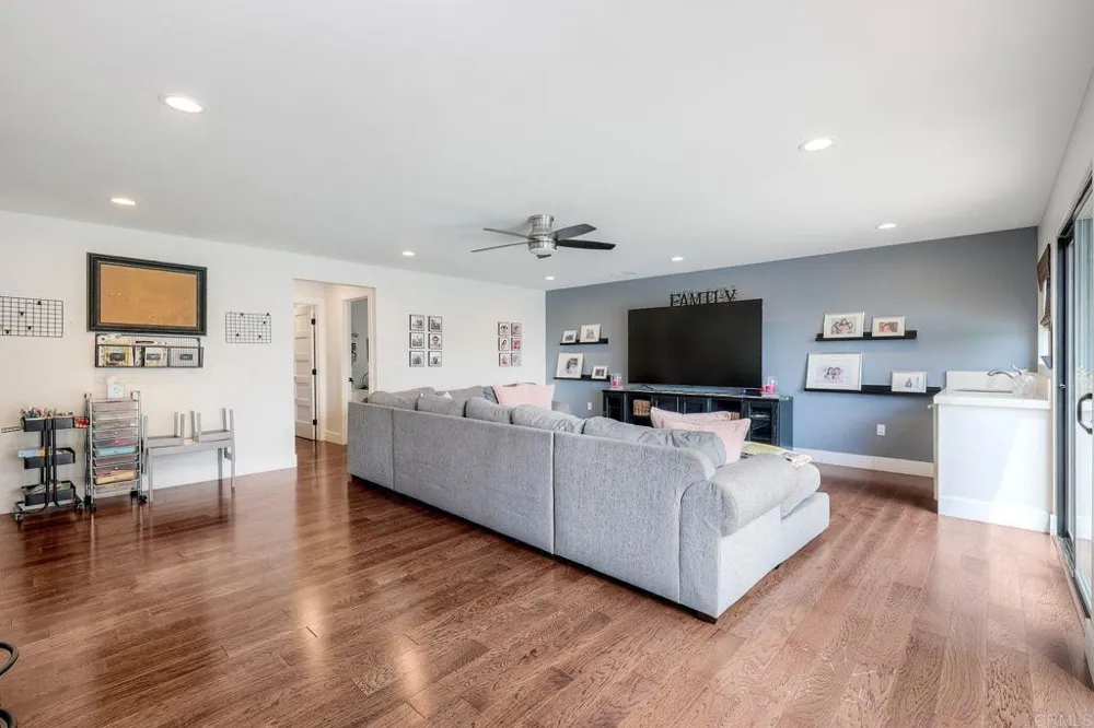5967 Bernadette Lane East San Diego, CA 92120