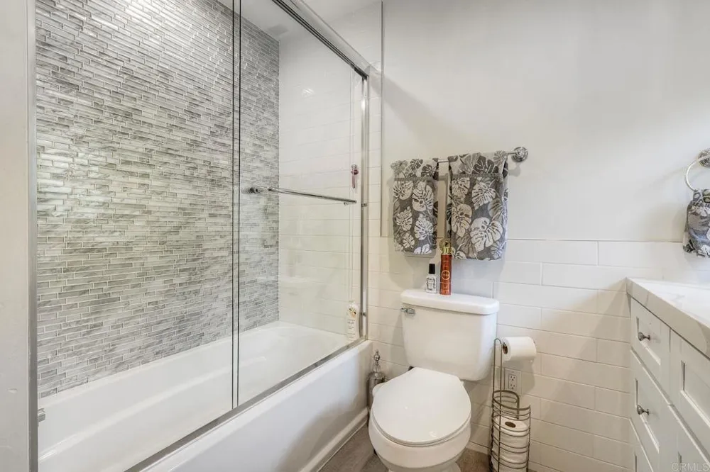 5967 Bernadette Lane East San Diego, CA 92120