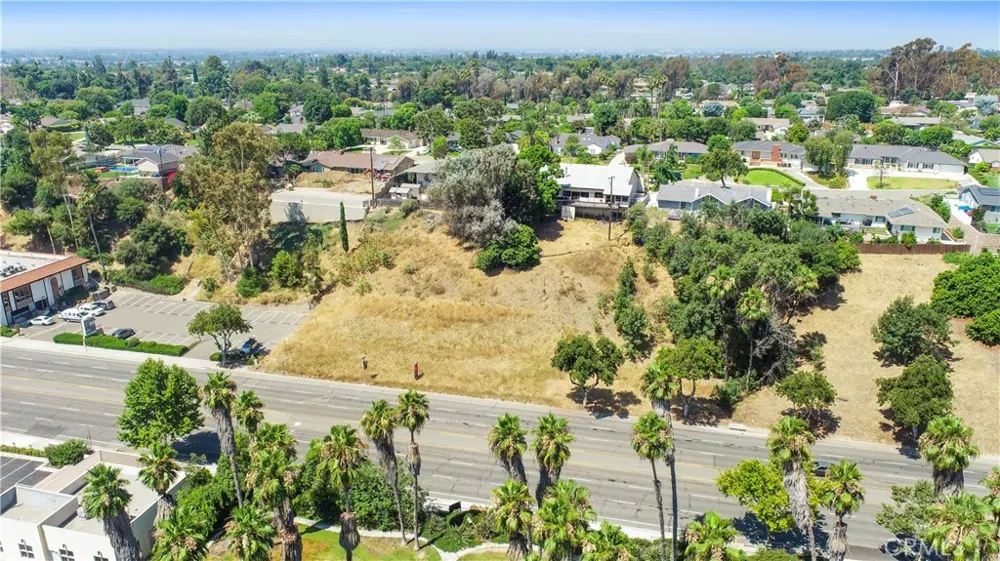 1555 North Harbor Fullerton, CA 92835