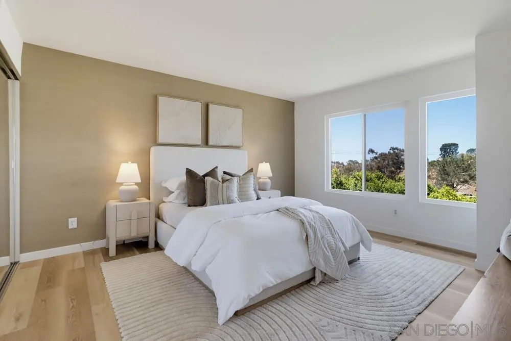 857 America Way Del Mar, CA 92014